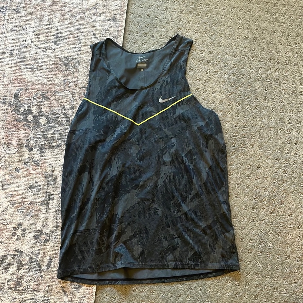 Mens Nike running tank